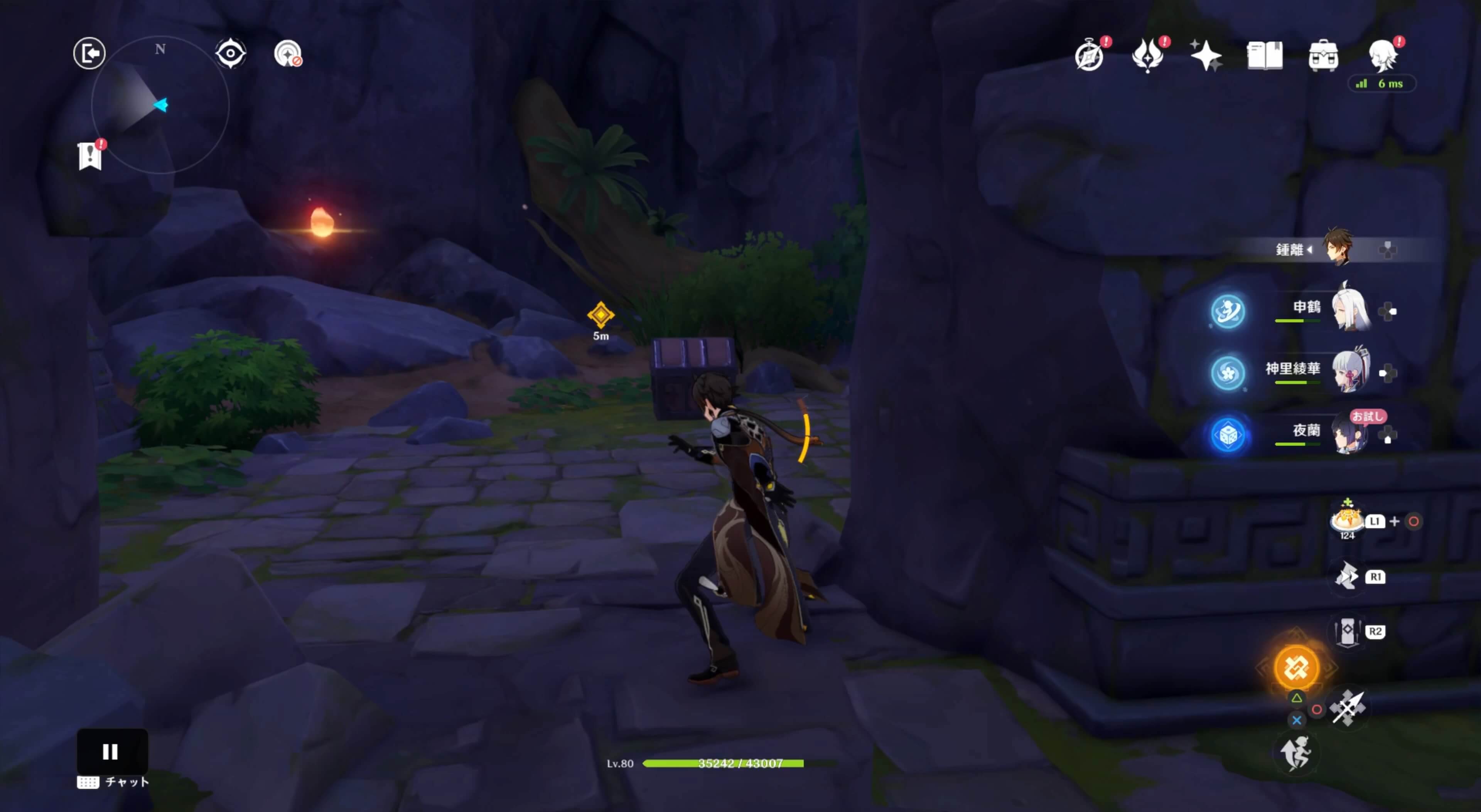 奥の部屋に入り火の玉と宝箱を回収する