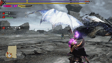 銀レウスの蹴りからブレス