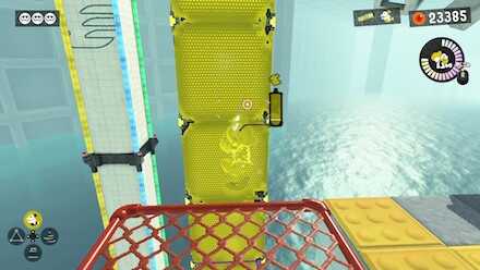 背面イカロールで飛び移る