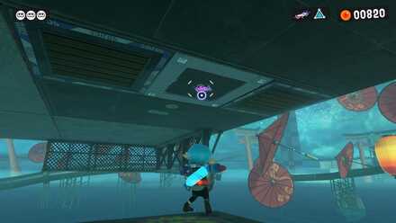 ボタンは隅々まで探そう