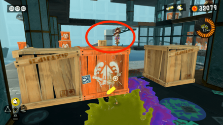 奥のスロープを目指す