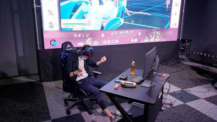 決勝戦で勝利したスポンジ選手