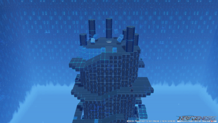 高い塔の外周を登っていく