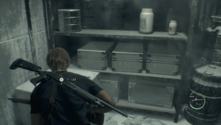 冷凍室でLE5(サブマシンガン)を入手