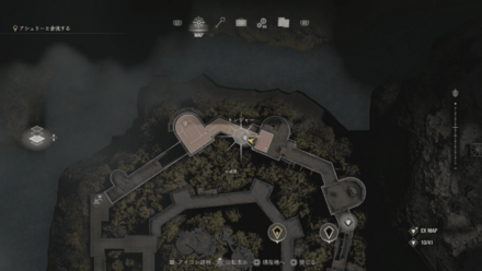 宝飾のある首飾りのマップ