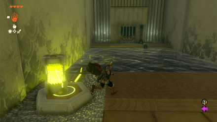 充電されたバッテリーを設置