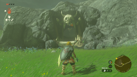 唄ドリの草原の洞窟の入り口画像