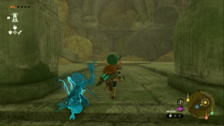 母なる女神像は忘れ去られた神殿の奥にある