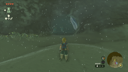 氷結の山麓洞窟の入り口画像