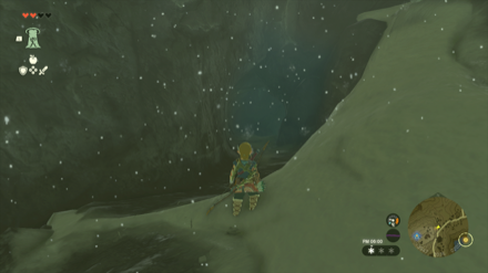 リリトト湖西の洞窟の入り口画像