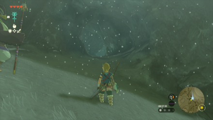 カルーガ峠の洞窟の入り口画像