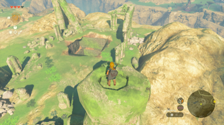 古代石柱群の洞窟の入り口画像