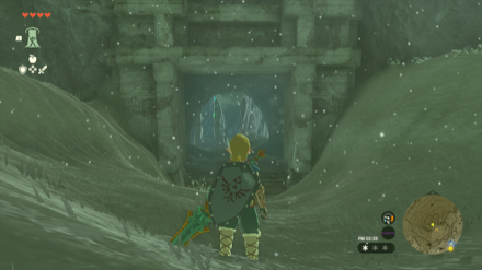 コクッピ雪原の洞窟の入り口画像