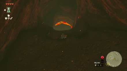 ニカカ島坑道の入り口画像