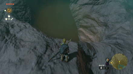 キュサツ湖の洞窟の入り口画像