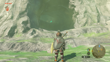 ゾラ台地頂の洞窟の入り口画像