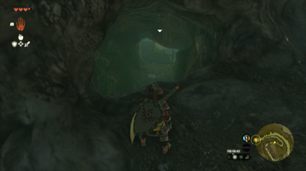 タバール森林の洞窟の入り口画像