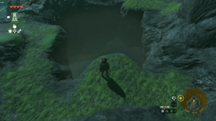 ホロン湾の洞窟の入り口画像