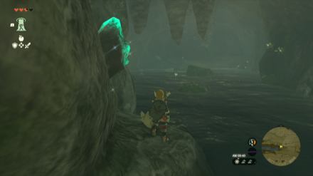 ラネール参道東の洞窟の入り口画像