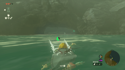 カエデ半島の洞窟の入り口画像