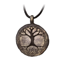 灰色の首飾り画像