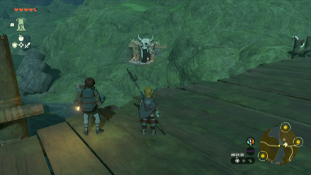 監視砦の鳥望台の東にある