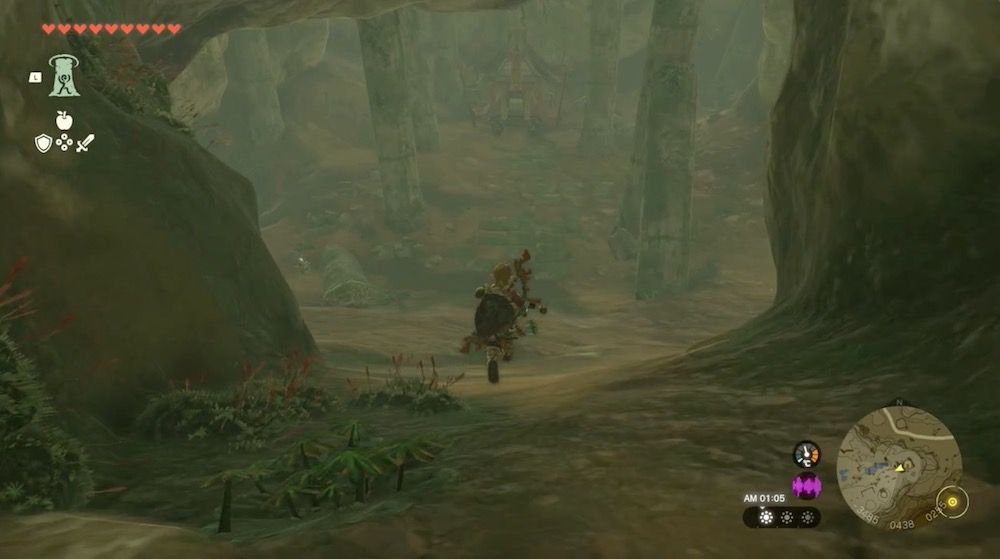 広間の祭壇に置いてある