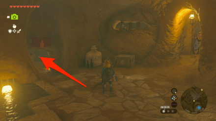 監房の左にある小部屋へ入る