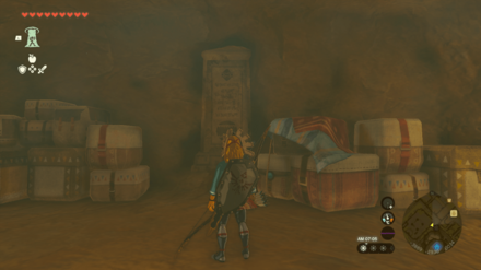 監房にある石碑を撮影する