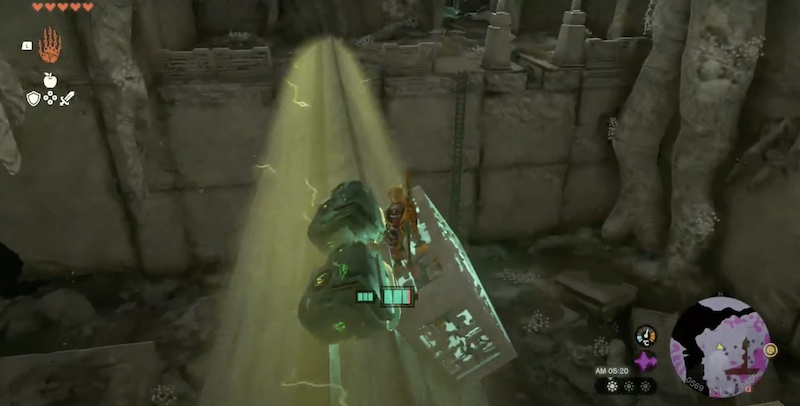 電気が通る柱に車を乗せる