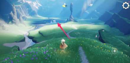 まずは水辺を目指して飛行