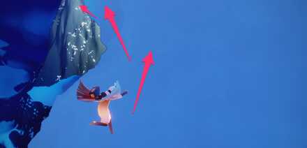 山の右手に到着後、さらに雲をつたって上を目指す