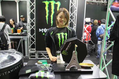 17 02 11 闘会議17 抽選でグッズが当たる モンエナがタダでもらえる モンスターエナジーブース ゲームエイト