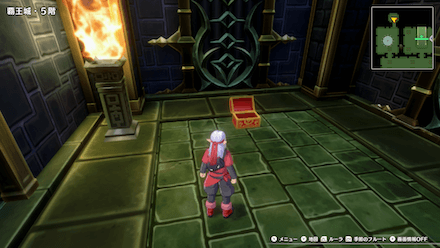 招きのメダリオン