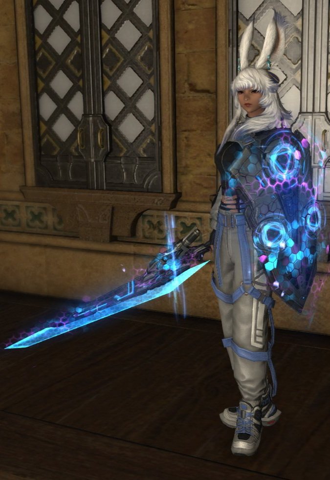 マンダヴィラス・ファルシオンの画像