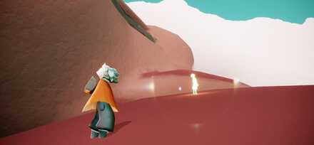 高台の裏側の下方に光の子を発見