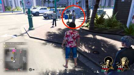 道路で波乗れOKAサーファー画像