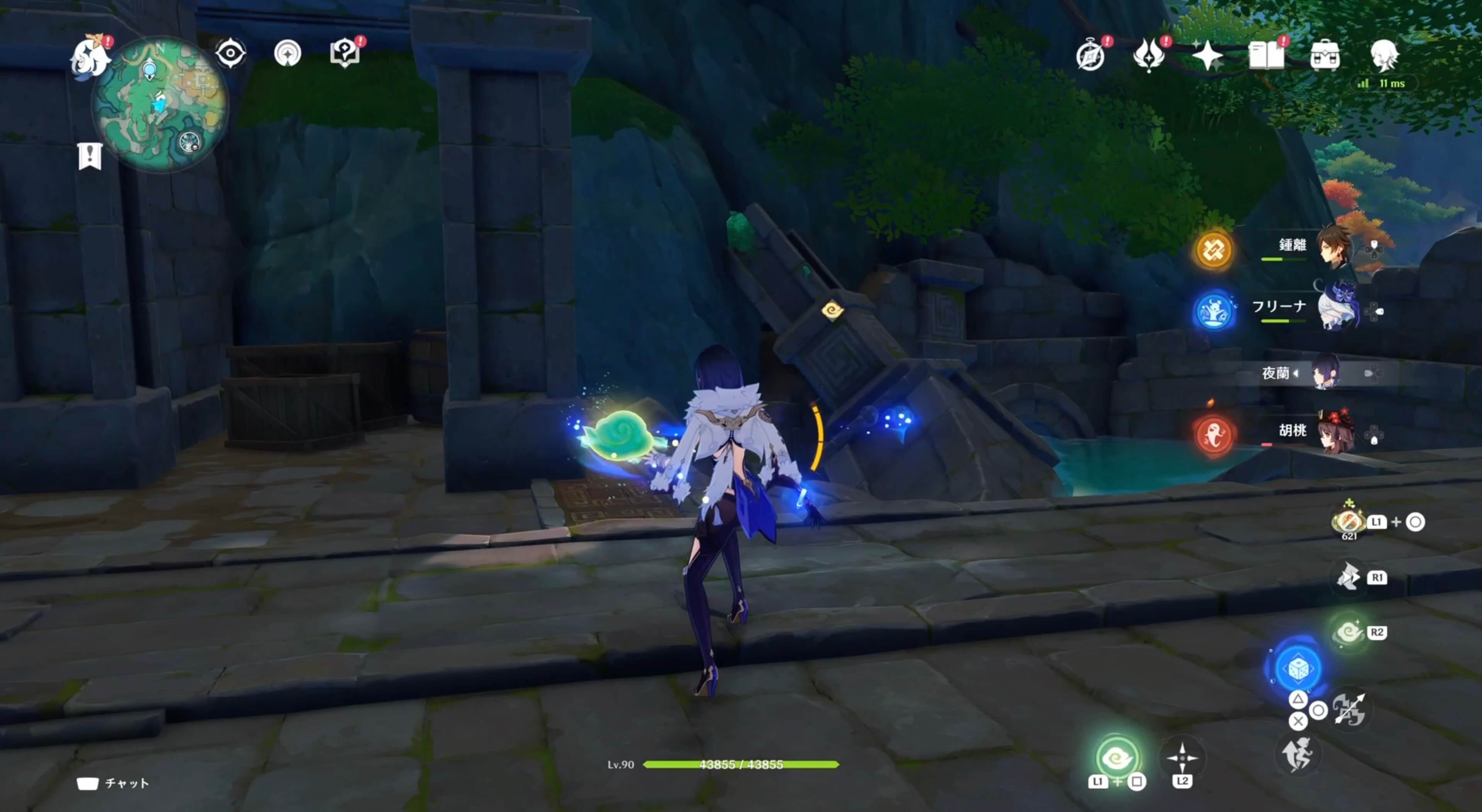 水が張っている場所にある柱の残骸②を拾う